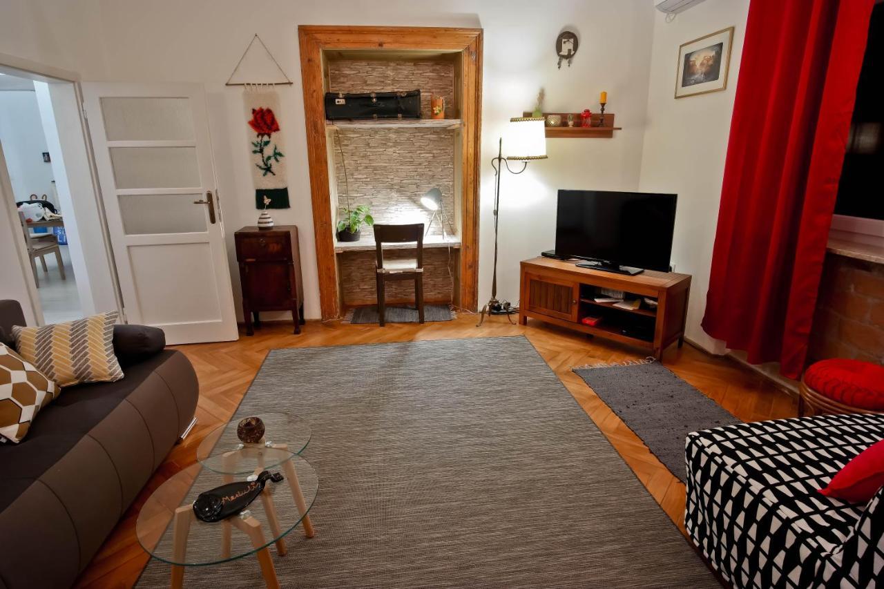 Cote Ensoleille Apartment Пула Екстериор снимка