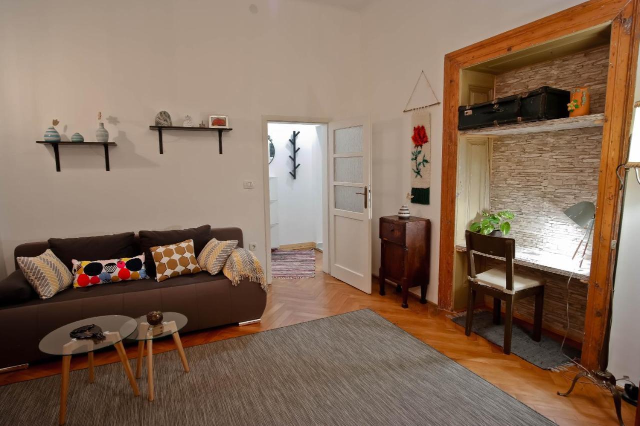 Cote Ensoleille Apartment Пула Екстериор снимка