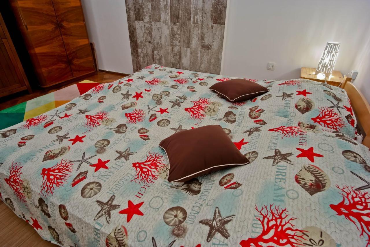 Cote Ensoleille Apartment Пула Екстериор снимка