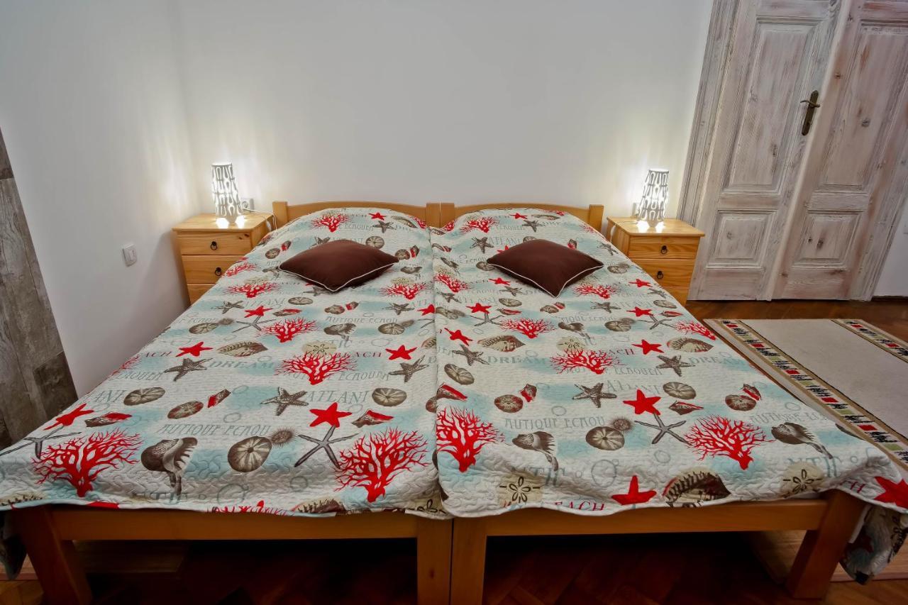 Cote Ensoleille Apartment Пула Екстериор снимка