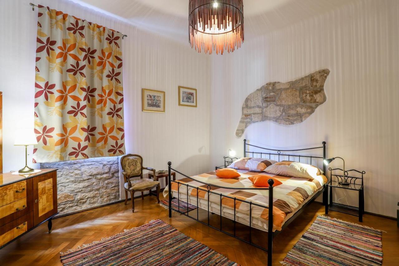 Cote Ensoleille Apartment Пула Екстериор снимка