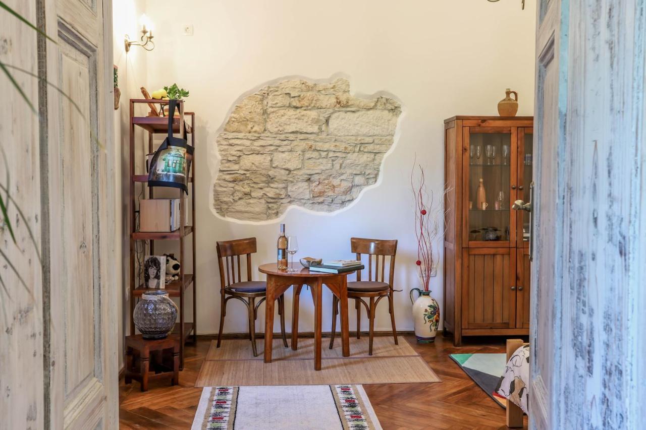 Cote Ensoleille Apartment Пула Екстериор снимка